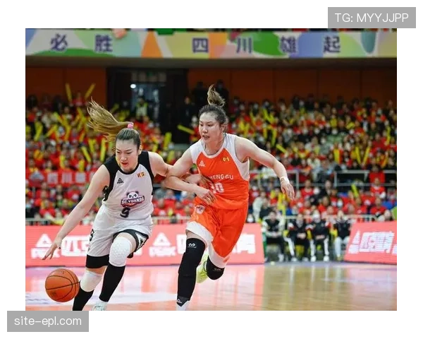 WCBA球队攻防转换节奏加快 年轻球员成长助推联赛发展